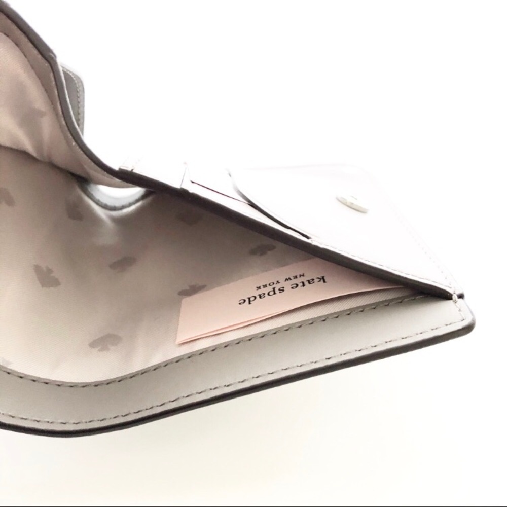 Kate Spade Wallet - Picture 5 of 5